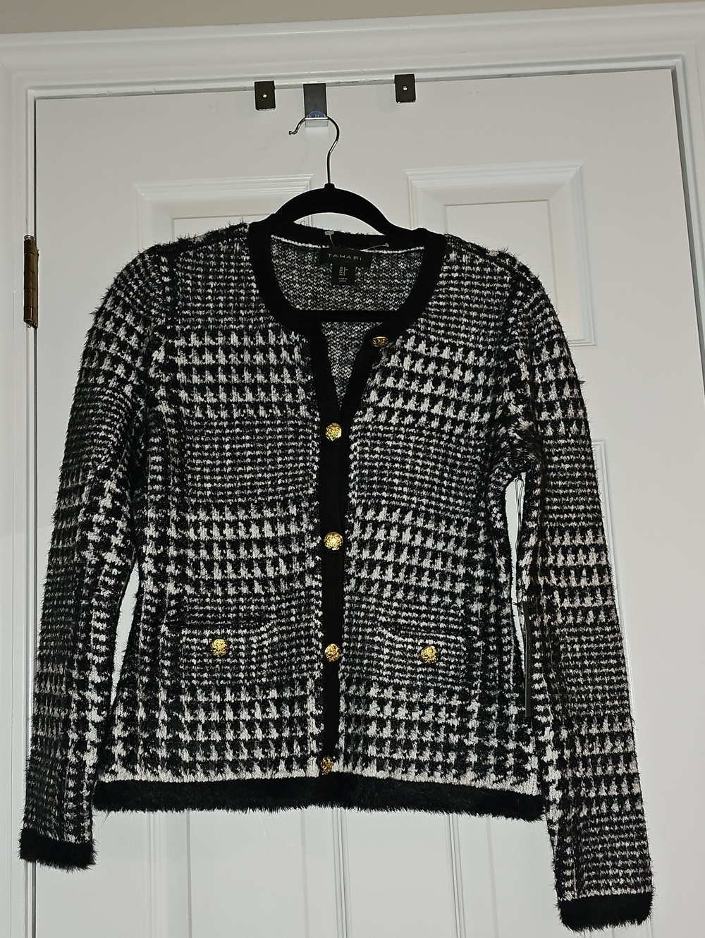 Tahari Black and White Houndstooth Knit Cardigan Sweater